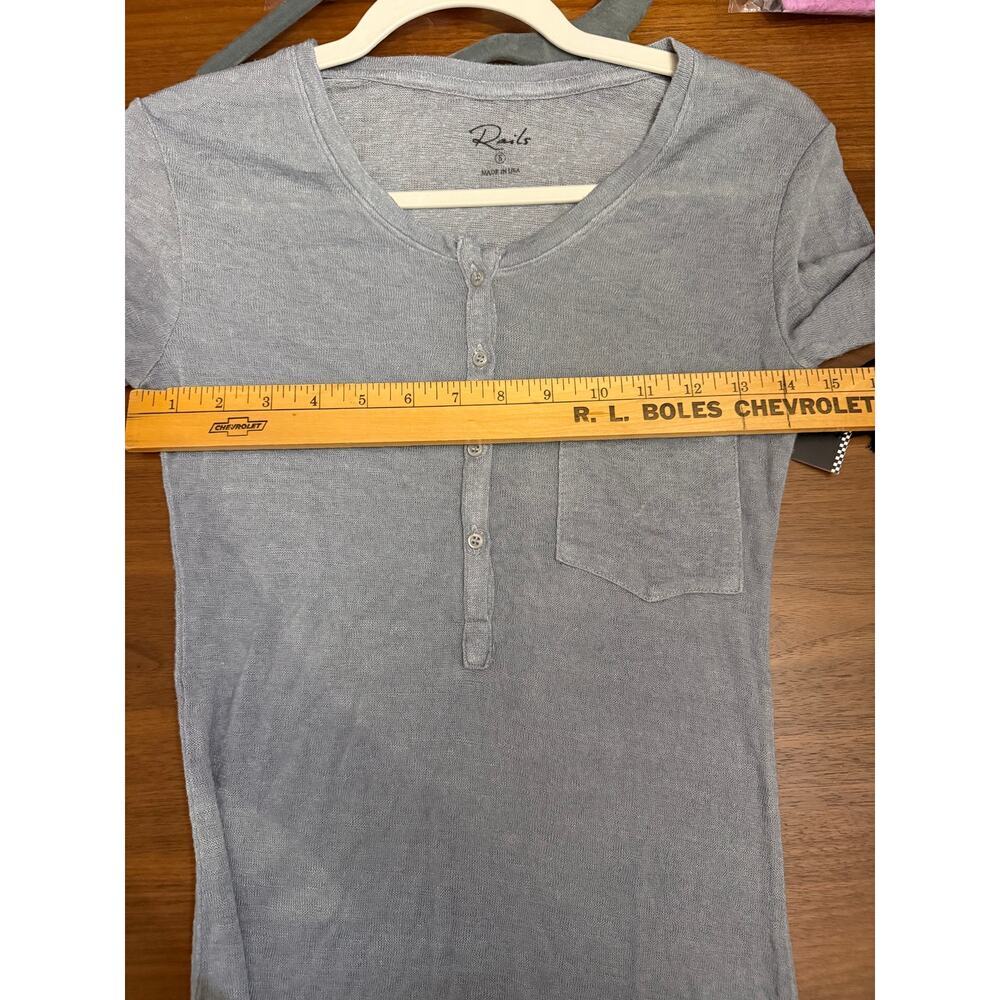 Rails Gray Long Sleeve Henley Pocket Tee Size S Made in USA NWOT - Picture 4 of 6